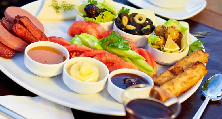 Koclar Cafe Restaurant Sarigazi Istanbul